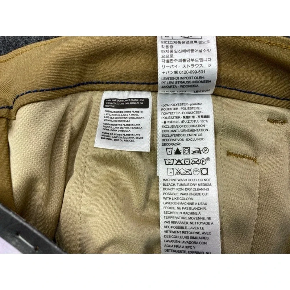 Levi's XX Chino Standard Taper Men 31x32 Tan Tech High Stretch Quick Dry Pants